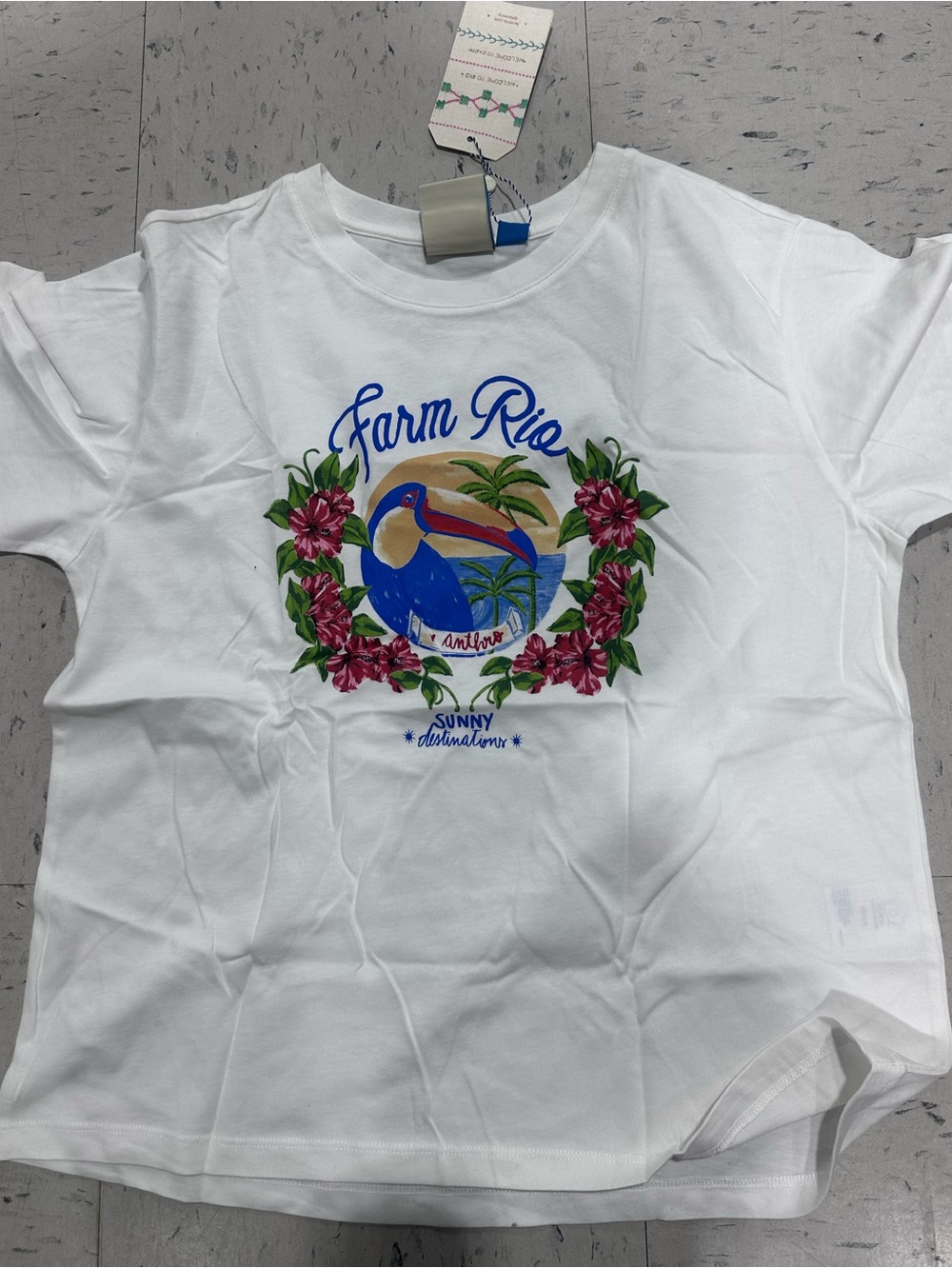 Farm Rio Graphic Tee - Women's Casual Top medium - Picture 2 of 4